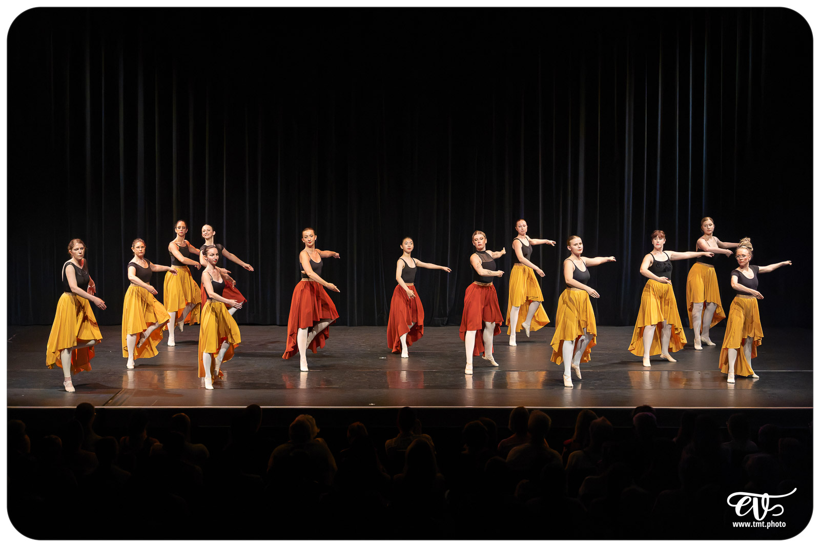 ECOLE DE DANSE CÉCILE ADAMOW